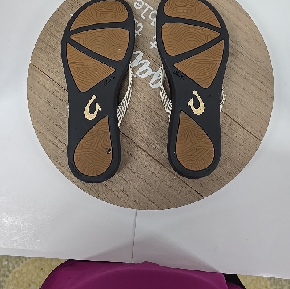 Olukai Ho’Opio Women’s Flip Flops  Bone Stripe Wimens Size 11 - Picture 10 of 15